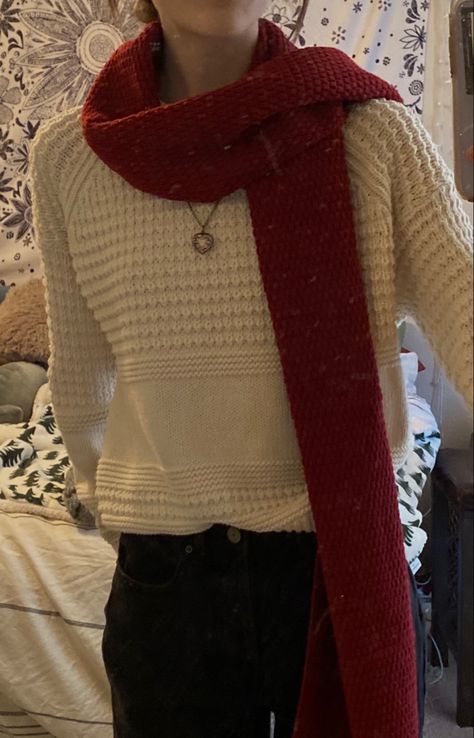 Dark Red Winter Aesthetic, Burgundy Autumn Aesthetic, Heart Locket Outfit, Red Shawl Outfit, Red Winter Outfits Aesthetic, Autumn Red Outfit, Winter Outfits Aesthetic Christmas, Red Academia Aesthetic Outfits, Red Dark Academia Outfit