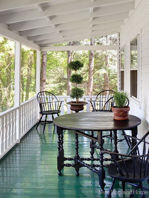 Deck Painting Ideas - 32 Colorfully Painted Decks and Porches Country Front Porches, Deck Paint, Painted Floor, Porch Flooring, Patio Flooring, New England Homes, Screen Porch, Home Porch, Porch Design