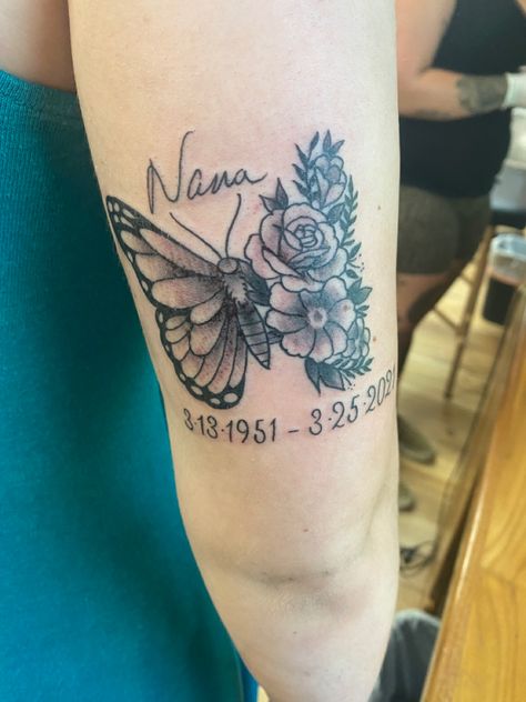 Butterfly Tattoo Memorial Grandmothers, Butterflies Memorial Tattoo, First Tattoo Ideas Butterfly, Memory Butterfly Tattoos, Tattoo Ideas For Your Grandma, Butterfly Tattoo For Grandma, Flower Tattoos For Lost Loved Ones, Tattoo For Nana Passing, Rose Memorial Tattoo Grandmothers