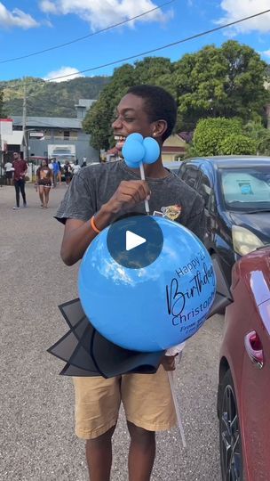 Money Balloon Surprise, Money Surprise Ideas, Money Balloon, Birthday Money Gifts, Balloon Surprise, Birthday Money, Money Magic, Bubble Balloons, We Are Love