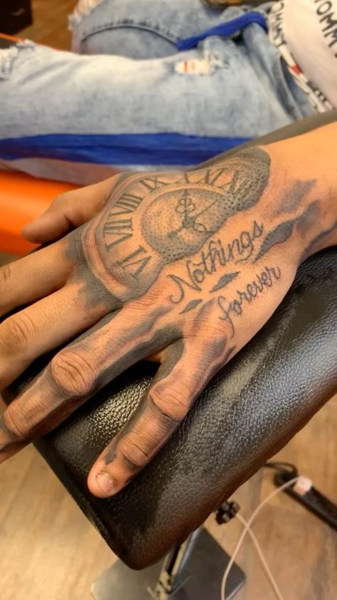 Hand Tattoos Pictures, Herren Hand Tattoos, Arm Tattoos Black, Half Sleeve Tattoos Forearm, Sleeve Tattoos For Guys, Cool Wrist Tattoos, Tattoo On Hand, Hand And Finger Tattoos, Money Tattoo