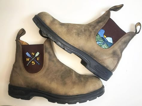 Granola Vibes, Blundstone Style, Design Diy Ideas, Embroidery Boots, Granola Girl Aesthetic, Blundstone Boots, Embroidered Boots, Visible Mending, Western North Carolina