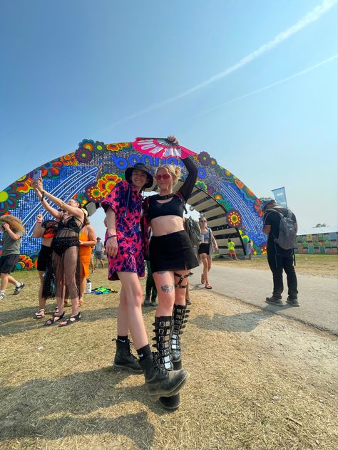 bonnaroo outfit 2023 #festival #rave #bonnaroo #festivalfit #outfit #camping Bass Canyon Outfits, Rave Group Outfits, Bonnaroo Outfits Festival Looks, Hippie Rave Outfits, Modest Rave Outfits, Bonnaroo Camping, Bonaroo Outfit, Rave Core, Bonnaroo Outfits