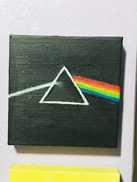 Mini Canvas Album Covers, Pink Floyd Drawing Easy, Easy Paintings Square Canvas, Draw Album Cover, Tony Canvas Painting Ideas, Painting Ideas Music Albums, Album Covers Painting On Canvas, Painted Album Covers On Canvas, Album Cover Paintings Easy