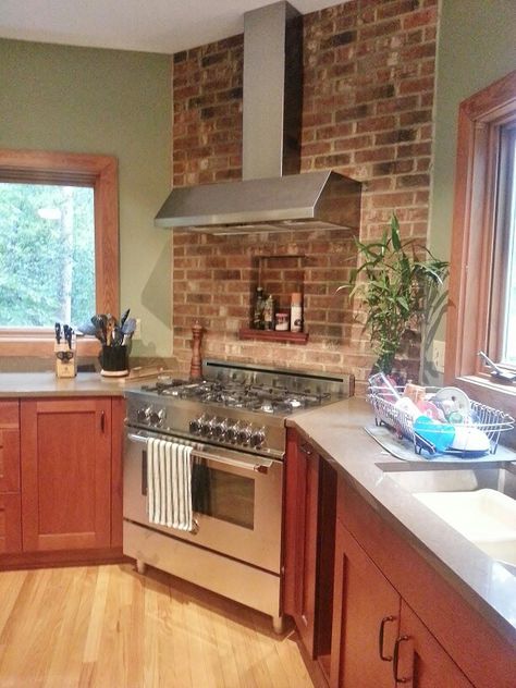 Brick Backsplash Behind Stove Only, Brick Behind Stove In Kitchen, Brick Behind Stove, Brick Fireplace Mantles, Mudroom Office, Kitchen Stove Top, Corner Stove, Pole Barn Ideas, Brick Hearth