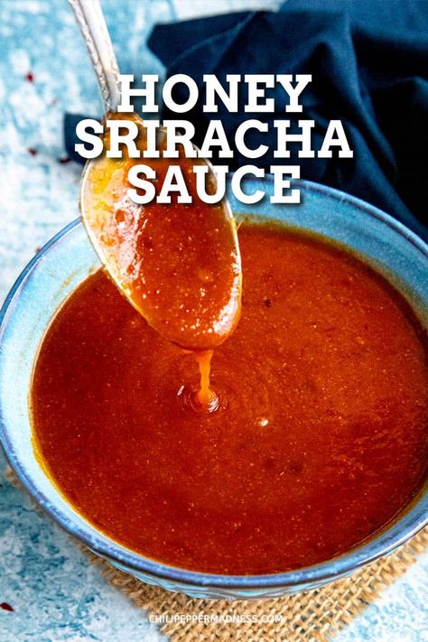 Siracha Recipes, Honey Siracha Chicken, Fried Chicken Sauce, Sriracha Sauce Recipe, Spicy Sauce Recipe, Hot Honey Recipe, Sriracha Recipes, Honey Sriracha Sauce, Honey Sriracha Chicken