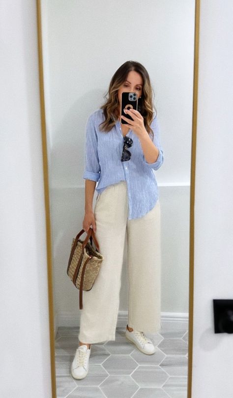 Timeless Womens Outfits, Casual Work Outfits Summer Office Wear, Tan Linen Pants Outfit, Linen Pants Outfit Summer, White Linen Pants Outfit, Wide Pants Outfit, Linen Pants Style, White Pants Outfit, Linen Pants Outfit