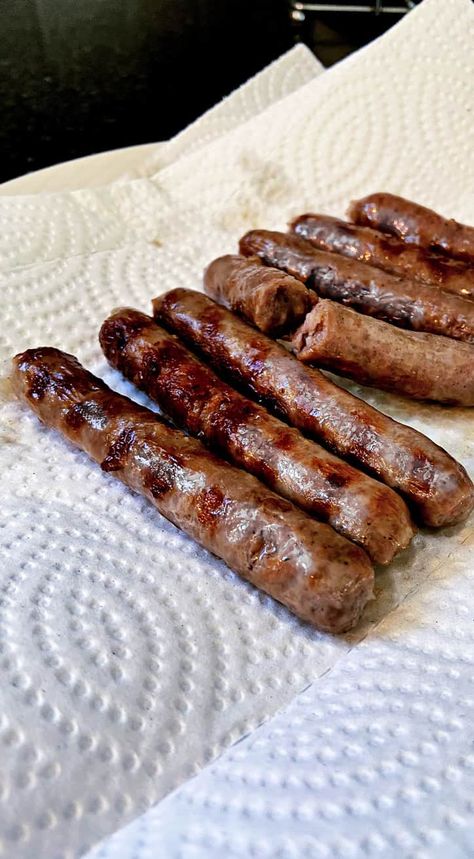 How to Cook Breakfast Sausage Links Baked Sausage Links In Oven, Breakfast Sausage In Oven, Breakfast Coloring Pages, Grilled Vegetable Recipes, Breakfast Sausage Links, Breakfast Christmas, Cook Breakfast, Day Camping, Fried Breakfast