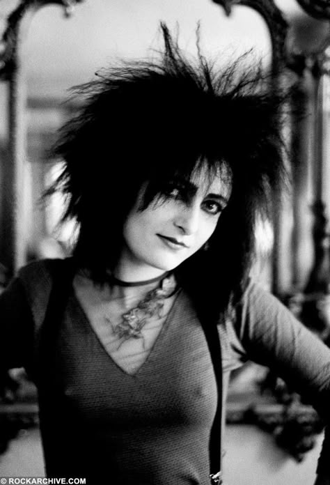 Ying Gao, Garage Punk, British Punk, 80s Goth, 70s Punk, Siouxsie And The Banshees, Siouxsie Sioux, Goth Bands, Goth Music