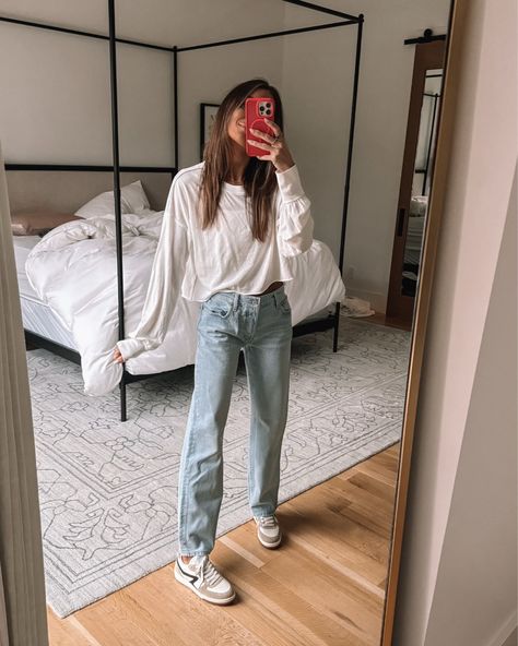 Shop Levi's 501 90's Jeans and other curated products on LTK, the easiest way to shop everything from your favorite creators. Levi 501 Jeans Women Outfit, Levis 501 90s, Levis 501 Outfit, 501 Outfit, Levi Jeans Outfit, Oversize Outfit, 90s Jeans, Levi’s 501, Levi's 501