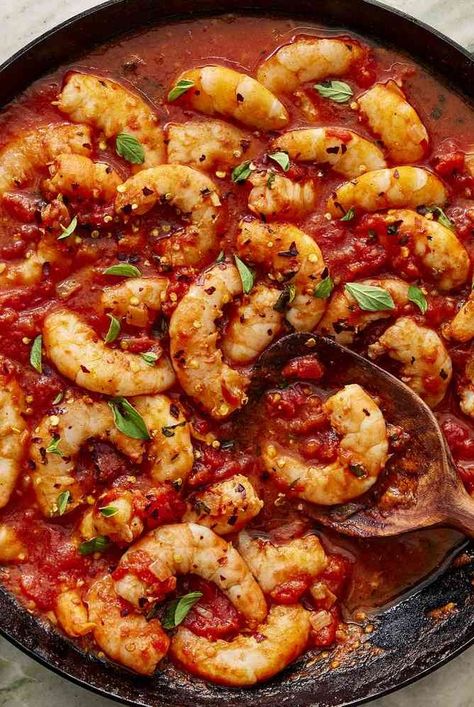 The spicy shrimp fra diavolo recipe is a quick and easy topping for pasta or perfect for serving with grilled bread. Seafood Diablo Pasta Recipe, Fra Diavolo Seafood, Diablo Shrimp Recipe, Shrimp Diavolo Pasta, Shrimp Diablo Recipe Mexican, Fra Diavolo Sauce Recipe, Shrimp Diablo Recipe, Shrimp Fra Diavolo Recipe, Fra Diavolo Recipe