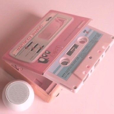 Pop Music Playlist, Pink Camera, Playlist Covers Photos, Pink Music, Soft Pink Theme, Music Illustration, Pastel Pink Aesthetic, Cassette Player, Rose Pastel