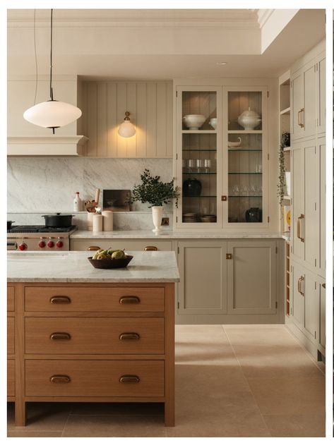 New England Kitchen, Plain English Kitchen, English Cottage Kitchens, Countryside Kitchen, Country Laundry Rooms, Green Kitchen Cabinets, Beige Kitchen, Bespoke Kitchen, New House - Kitchen