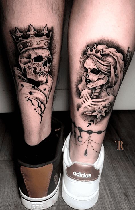 Tattoos For Him, Skull Couple Tattoo, Couple Wrist Tattoos, Match Tattoo, Couple Tattoo Ideas, Him And Her Tattoos, Wife Tattoo, Catrina Tattoo, Skull Hand Tattoo