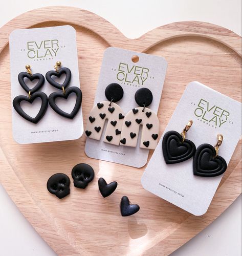 Polymer Clay Valentine Earrings, Black Polymer Clay Earrings, Cercei Din Lut Polimeric, Polymer Clay Accessories, Valentines Day Jewelry, Valentines Day Earrings, Fimo Earrings, Valentine Earrings, Black Polymer Clay