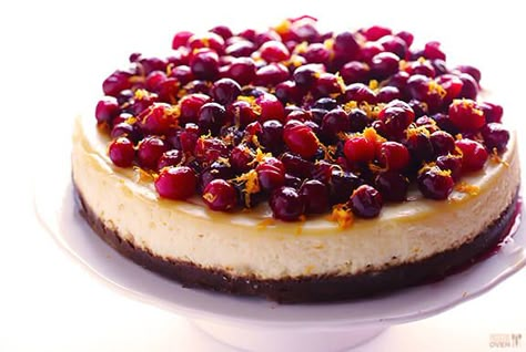 This Cranberry Orange Cheesecake recipe is perfect for the holidays, and is made lighter with low-fat cream cheese and Greek yogurt. Cranberry Orange Cheesecake, Orange Cheesecake Recipes, Holiday Cheesecake Recipes, Cranberry Cake Recipe, Holiday Cheesecake, Orange Cheesecake, Cranberry Cheesecake, Cranberry Cake, Gimme Some Oven