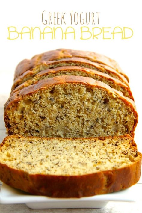 Cake Sucre, Greek Yogurt Banana Bread, Yogurt Banana Bread, Yogurt Bread, Yogurt Banana, Bread Loaves, Mediterranean Meals, Greek Yogurt Recipes, Loaf Cakes