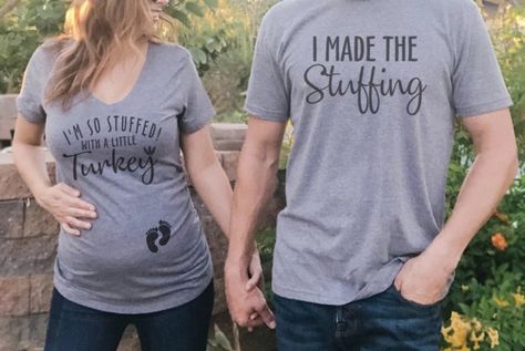 Pregnancy Announcement Thanksgiving, Thanksgiving Pregnancy Shirt, Maternity Halloween, Pregnancy Announcement To Parents, Pregnancy Announcement Family, Thanksgiving Pregnancy Announcement, Funny Pregnancy Shirts, Pregnancy Announcement Photos