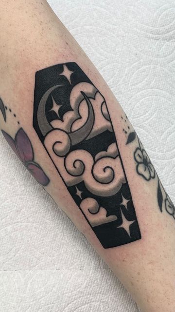 Black And Grey Glitter Tattoo, Spooky Gap Filler Tattoo, Halloween Filler Tattoo, Black Flame Candle Tattoo, Coffin Tattoo Traditional, Traditional Tattoo Coffin, Halloween Traditional Tattoo, Coffin Tattoo Design, Hermit Tattoo