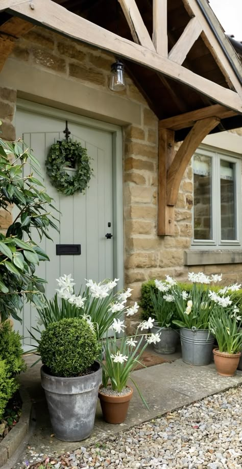 Cottage Porch Interior, Cottage Facade Ideas, Front Of House Porch Ideas, Front Of Cottage Ideas, Front Of Bungalow Ideas, Cottage Front Entrance, Front Door Planting Ideas Entrance, White Country House Exterior, Front Door Cottage Ideas