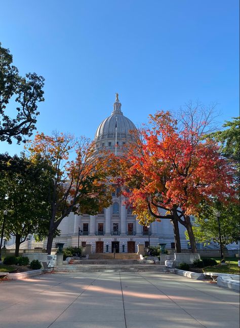 Wisconsin College Aesthetic, Wisconsin Madison Aesthetic, Wisconsin Madison University, University Of Madison Wisconsin, University Of Wisconsin Madison Aesthetic, University Of Wisconsin Aesthetic, Madison Season, Madison Wisconsin Aesthetic, Uw Madison Aesthetic