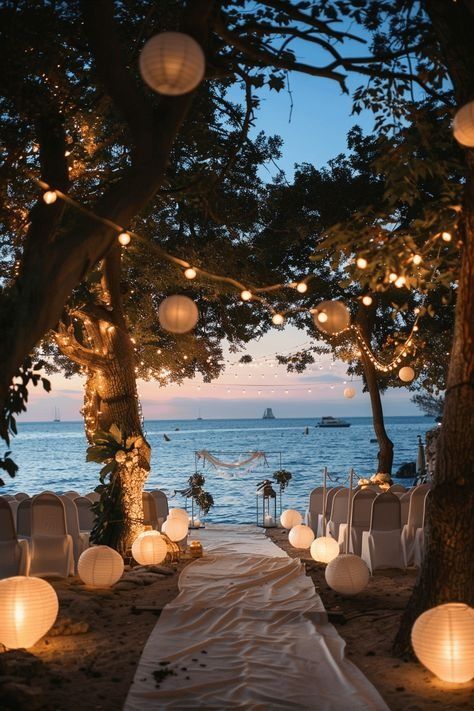 Bohemian Beach Wedding Ideas, Romantic Beach Wedding Ideas, Bohemian Theme Wedding Decor, Beach Decor For Wedding, Wedding Beach Ideas Decoration, Beach Wedding Celebration, Wedding Decorations Beach Theme, Ocean Wedding Ceremony, Beach Wedding No Arch