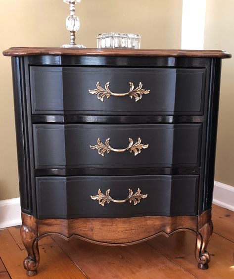 Black Dresser, Black Dressers, Refinish Furniture, Furniture Make, Furniture Flipping, Furniture Flip, Furniture Flips, Refinished Furniture, Painted Furniture Ideas