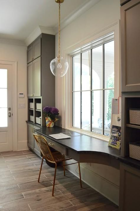 Good how desk juts out since we are putting this next to a set of windows that don't stick out as far as a desk will. Mudroom Transitional, Mudroom Desk, Cottage Laundry, Modern White Desk, Curve Building, White Desk Chair, Transitional Laundry Room, Window Desk, Desk Nook