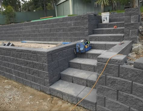 Retaining Walls Backyard, Stairs In Retaining Wall, Retaining Walls With Steps, Garden Retaining Walls Ideas, Retaining Walls On A Slope, Retaining Wall With Steps, Sloped Yard Landscaping Ideas, Sloped Yard Landscaping, Backyard Patio On A Budget