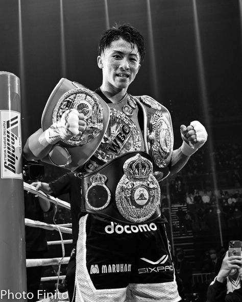 Boxing Aesthetic, Naoya Inoue, Boxer Aesthetic, Muhammad Ali Boxing, Boxing Images, Boxing History, Gentleman Aesthetic, Champions Of The World, Sport Boxing