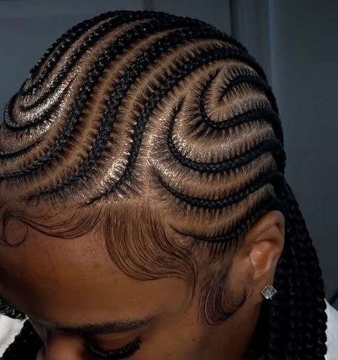 Braided Hairstyles For Black Women Scalp Braids, Trending Cornrows, Straight Back Hairstyles, Hair Cornrows, Latest Hair Braids, Cornrows Natural Hair, Cornrows Braids For Black Women, Chinese Woman, Short Box Braids Hairstyles