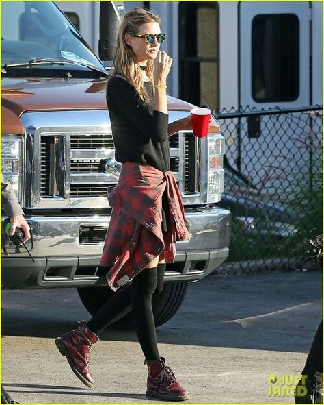 Behati Prinsloo Behati Prinsloo Style, Red Plaid Shirt, Behati Prinsloo, Rock Chick, Saturday Afternoon, Adam Levine, Real Style, Carrie Bradshaw, Models Off Duty