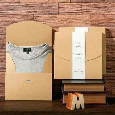 Rakel Sablon, Desain Merek, Restaurant Logos, Shirt Packaging, Tshirt Packaging, Packaging Ideas Business, Clothing Packaging, Handmade Packaging, Box Packaging Design