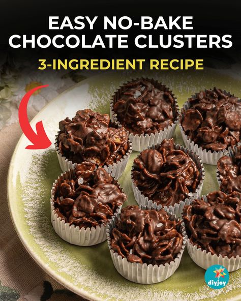 No-Bake Chocolate Clusters Recipe Clusters Recipe, Cornbread Muffins Recipe, Chocolate Clusters, Diy Joy, Slushie Recipe, 3 Ingredient Recipes, Chocolate Oatmeal, Dried Cherries, Easy Chocolate