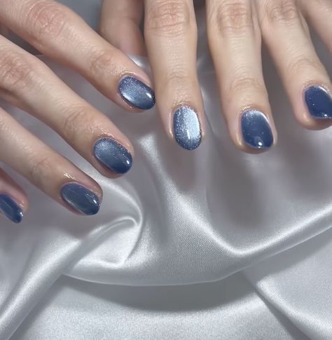 Amythest Nails, Blue Short Nails Ideas, Nails Design 2022, Hello Nails, Korean Nails, Casual Nails, Pretty Gel Nails, Soft Nails, Cat Eye Nails