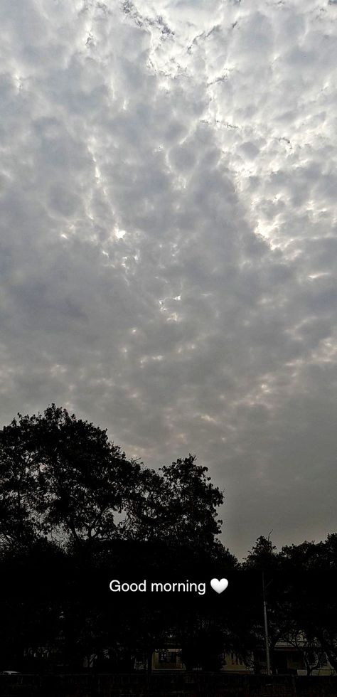 Cloudy Weather Good Morning Aesthetic Images, Morning 6 Am Snapchat, Morning Weather Snapchat, Morning Nature Snap, Fake Rain Snap Morning, Morning Images Photography, Morning Pics Photography, Cloudy Morning Aesthetic, Good Morning Cloudy Day