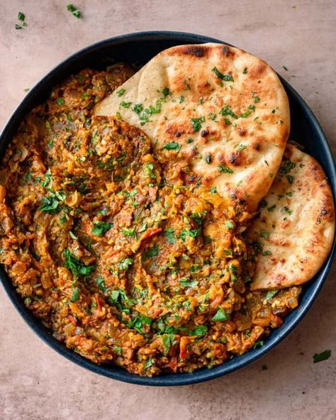 Fun Meal Ideas, Legume Recipes, Baingan Bharta, Buffalo Tofu, Vegetarian Indian Recipes, Eggplant Dishes, Indian Vegetarian Recipes, Cooked Food, Eggplant Recipes