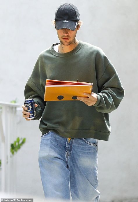 Justin Bieber looks scruffy in an oversized sweatshirt and worn-in jeans as he holds a can of iced coffee while leaving a meeting in Los Angeles | Daily Mail Online Oversized Crewneck Outfit, Crewneck Outfit Men, Green Sweatshirt Outfit, Men Sweatshirt Outfit, Oversized Outfit Men, Olive Green Crewneck, Sweatshirt Outfit Men, Oversized Sweatshirt Outfit, Crewneck Sweatshirt Outfit