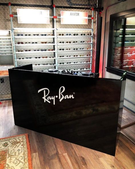 Branded Ray-Ban DJ Booth - Red Carpet Systems Dj Booth Ideas Design, Mobile Dj Booth, Dj Table Design Ideas, Dj Images Dj Booth, Dj Table Dj Setup, Dj Booth Design Dj Setup, Dj Stage Design Dj Booth, Dj Table Design, Diy Dj Booth