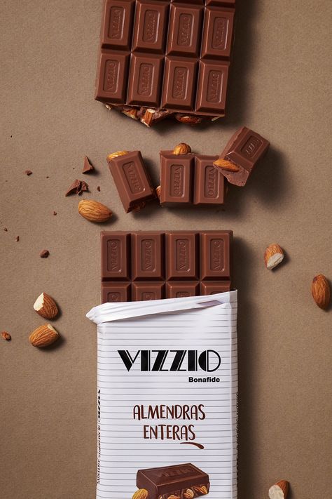 VIZZIO on Behance Chocolate Bar Photography Food Styling, Chocolate Bars Photography, Chocolate Product Photography Ideas, Chocolate Product Shoot, Chocolate Bar Product Photography, Product Photography Chocolate, Chocolate Photography Food Styling, Chocolate Photoshoot Ideas, Chocolate Photography Ideas