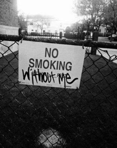 No Smoking Without Me Under Your Spell, Putao, Puff And Pass, Without Me, Black And White Aesthetic, Grunge Photography, Life Is Strange, Aesthetic Grunge, Dark Anime