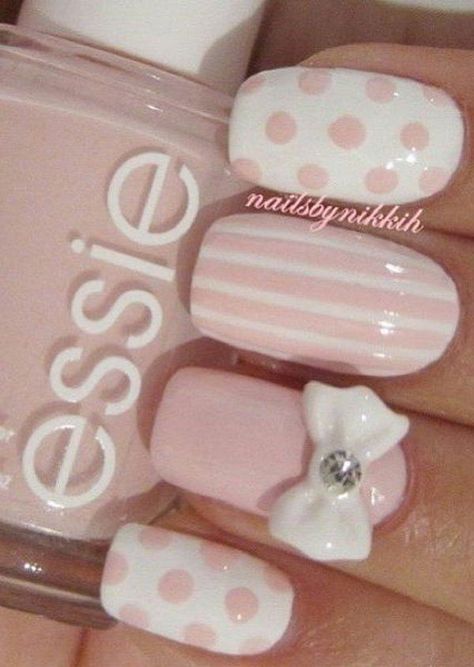 Pale Pink Nail Designs with Stripes, Polka Dots and Bows Rings Hippie, Pale Pink Nails, Bow Nail Art, Metallic Nail, Natural Nail Art, Shiny Rings, Really Cute Nails, Pink Nail Designs, Kawaii Nails