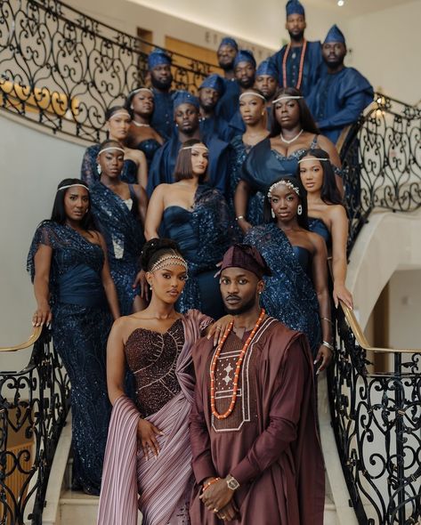 Wedding vibes: When Burundi meets Nigeria 🇧🇮🇳🇬 📷: @bellasabo_ @stxphxny @yvonnevictoria Photographer: @dejilawalphotography Black Ppl Wedding, Bella Sabo, Kente Wedding Dress, Nigerian Wedding Attire, African Traditional Dress, Nigerian Traditional Dresses, Hausa Bride, Zulu Wedding, African Warrior