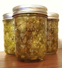 Pickling Ideas, Sweet Relish Recipe, Canning Sweet Pickles, Cucumber Relish Recipes, Pickle Relish Recipe, Cucumber Relish, Sweet Pickle Relish, Sweet Relish, Food Canning