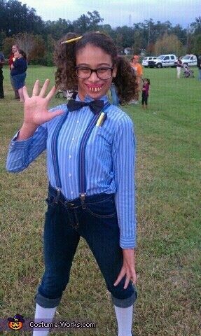 Nerd Costume Kid Nerd Costume, Nerd Costume Diy, Girl Nerd Costume, Nerd Halloween Costumes, Nerd Costumes, Geek Costume, Nerd Costume, Nerd Outfits, Homecoming Week