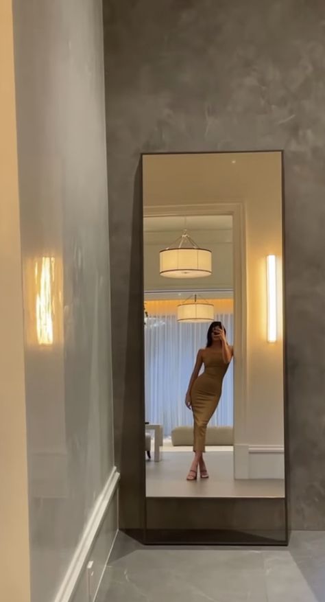 Stile Kendall Jenner, Kendall Jenner Photos, Kendall Style, Kendal Jenner, Mirror Selfie Poses, Selfie Poses Instagram, Kendall Jenner Outfits, Jenner Style, Kendall Jenner Style