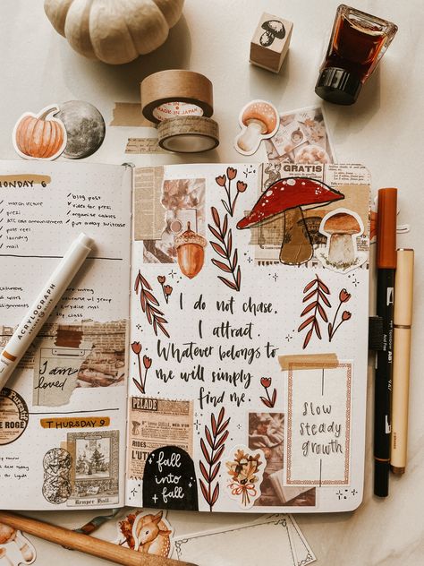 Journaling Fall Aesthetic, September Art Journal, Scrapbook Book Pages, Fall Theme Journal, October Journal Aesthetic, Autumn Journaling Aesthetic, October Aesthetic Journal, October Bujo Theme Ideas, Autumn Aesthetic Journal