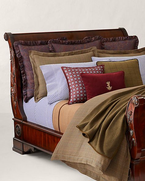 Palazzo Bedding Collection Ralph Lauren Bedroom English Country, Ralph Lauren Bedroom, Bed Dressing, Kalk Bay, Floral Furniture, Ralph Lauren Bedding, Country Bedding, Cosy Bed, Luxury Linens