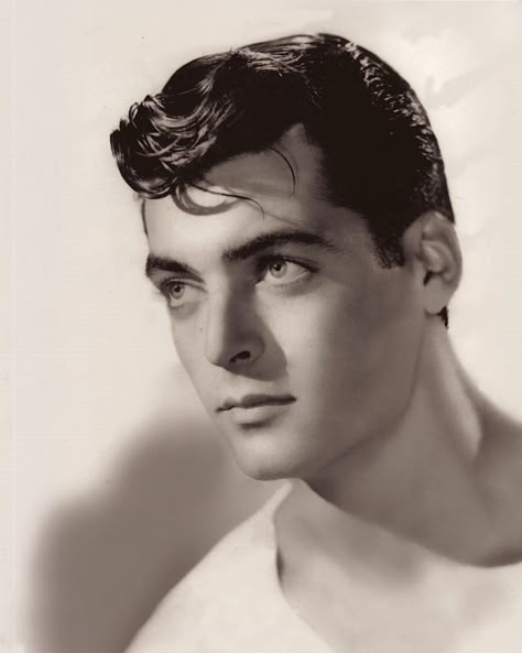 Old Hollywood Mens Hair, Hollywood Glamour Hair, Rory Calhoun, Guy Madison, Men Actors, 1940s Hairstyles, Buddy Guy, Hollywood Vintage, Hollywood Men