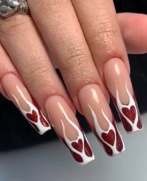 Goth Valentines Day Nails, Goth Valentines Nails, Goth Valentines Day, Cute Heart Nails, Valentines Nails Acrylic, Goth Valentines, Nails Goth, Valentines Day Nails, Hippie Nails